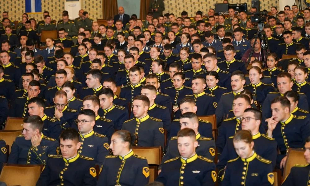 Στρατιωτικές Σχολές: Θα εισαχθούν περισσότεροι;
